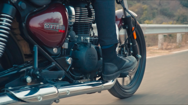 Royal Enfield Meteor 'Glide Effortlessly'